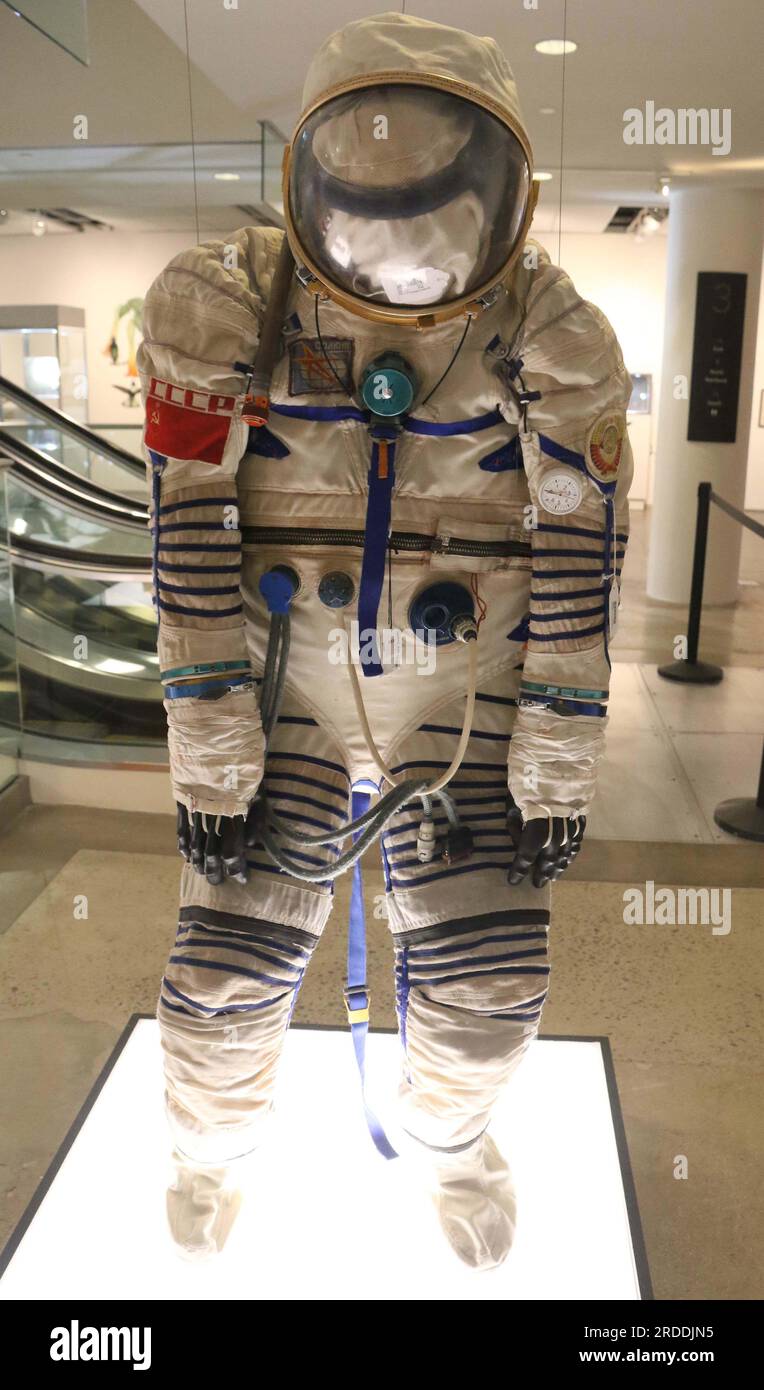 July 20, 2023, New York City, New York, USA: Very rare SOKOL KR ''˜Falcon' Spacesuit, a version of the Sokol-K rescue spacesuit which was used on Soyuz 12, from 1973 -1980, seen on display at Sotheby's New York Space Exploration Auction with an estimate of $40,000 - $50,000. (Credit Image: © Nancy Kaszerman/ZUMA Press Wire) EDITORIAL USAGE ONLY! Not for Commercial USAGE! Stock Photo