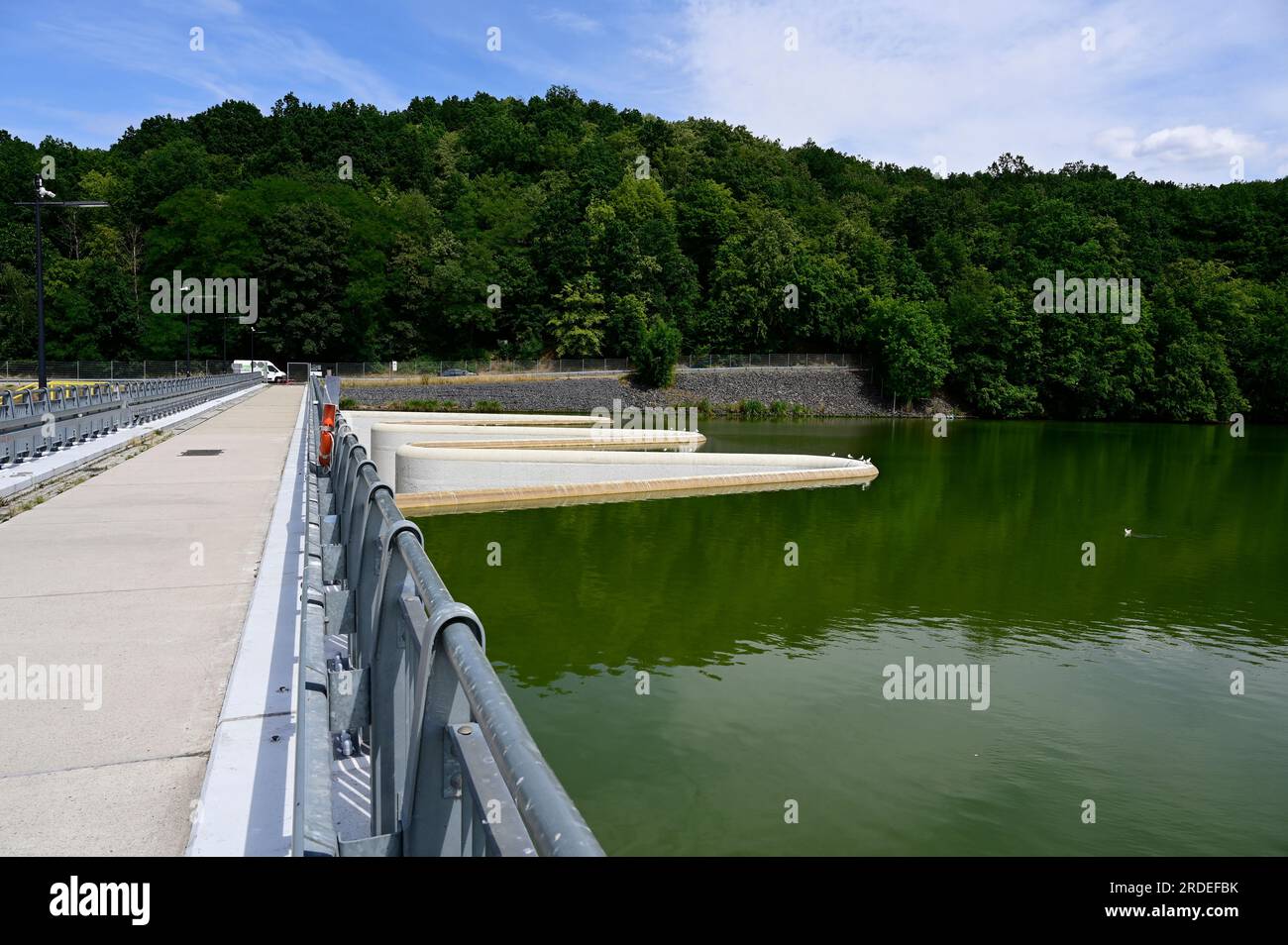 Der NiedówStausee oder WitkaStausee (polnisch zbiornik wodny Niedów