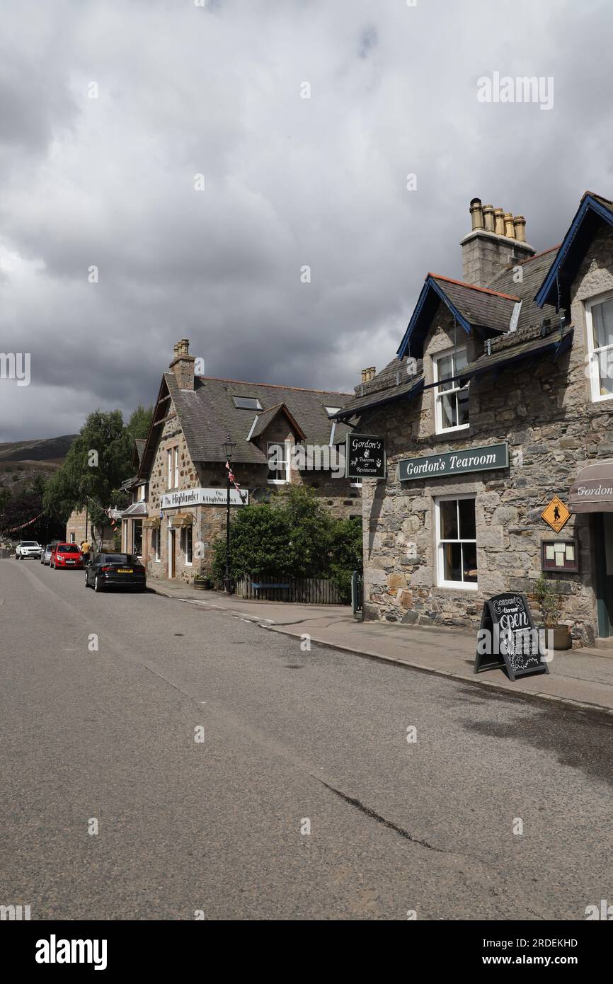 Braemar street scene Scotland July 2023 Stock Photo Alamy
