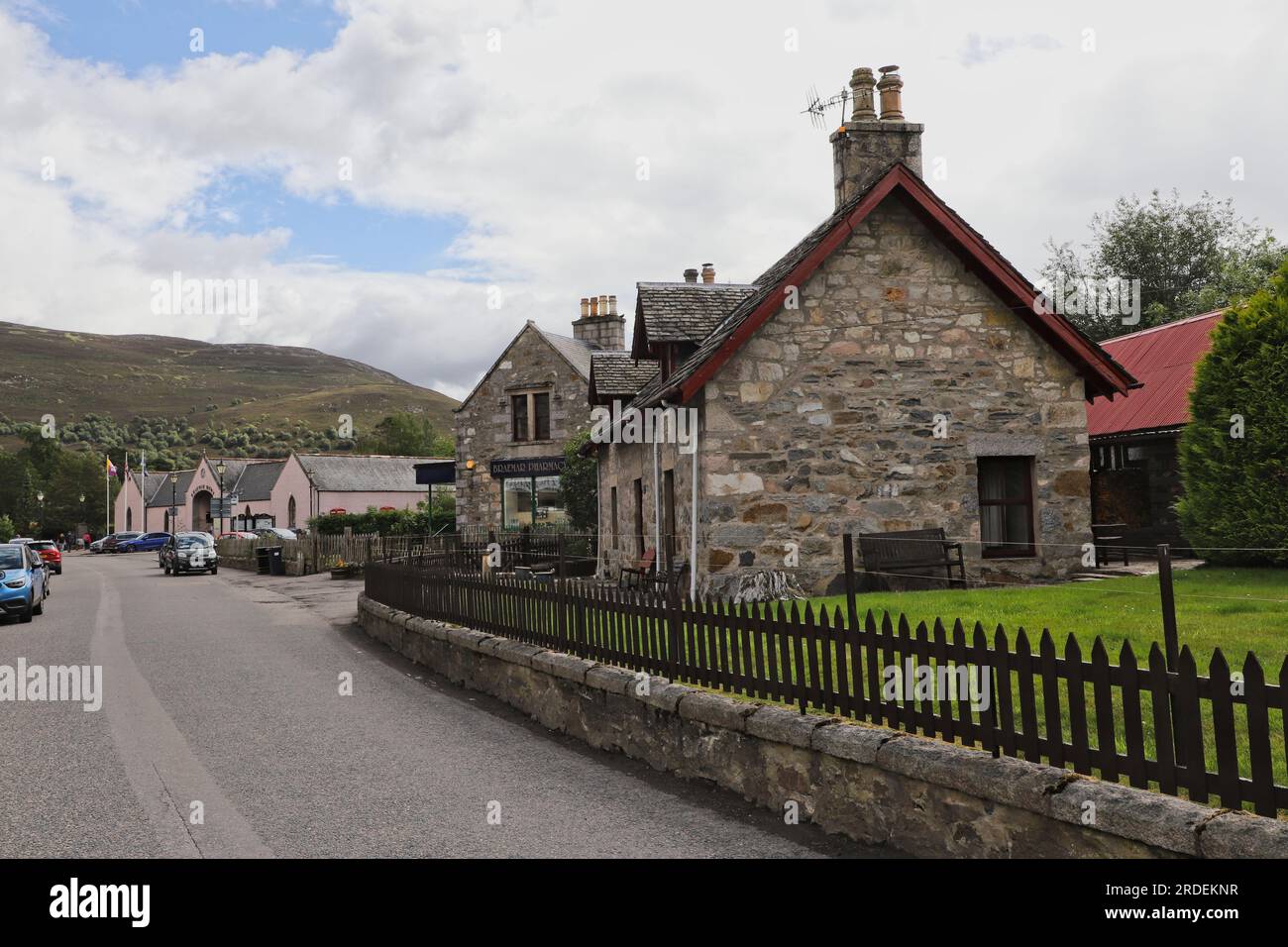Braemar street scene Scotland July 2023 Stock Photo Alamy