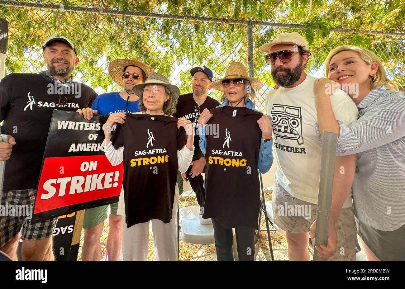 Hollywood, California, U.S.A. 20th July, 2023. Jane Fonda, and June Diane  Raphael, part of the cast of the seven-season hit Netflix TV show Grace and  Frankie, are walking the SAG-AFTRA/WGA picket line