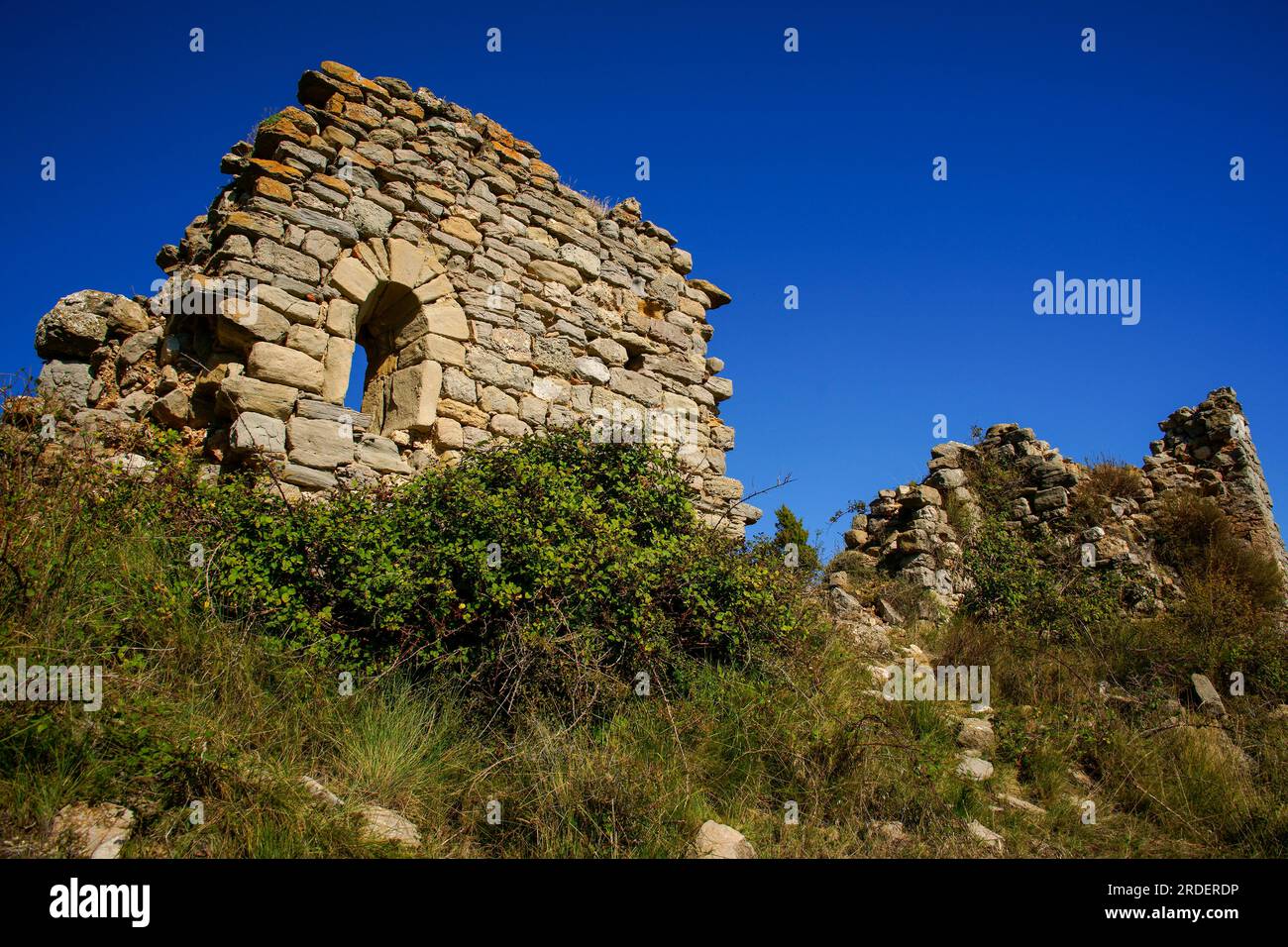 Toló Castle, 11th century.Montsec de Rubies.Lleida.Pyrenean mountain range. Catalunya.Spain. Stock Photo