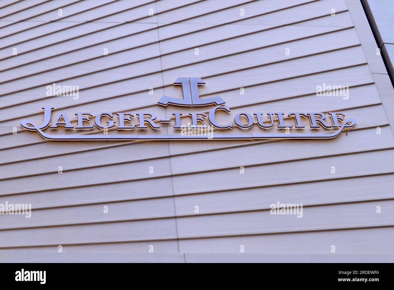 Beverly Hills, California JAEGER LECOULTRE store on Rodeo Drive, Beverly Hills Stock Photo Alamy