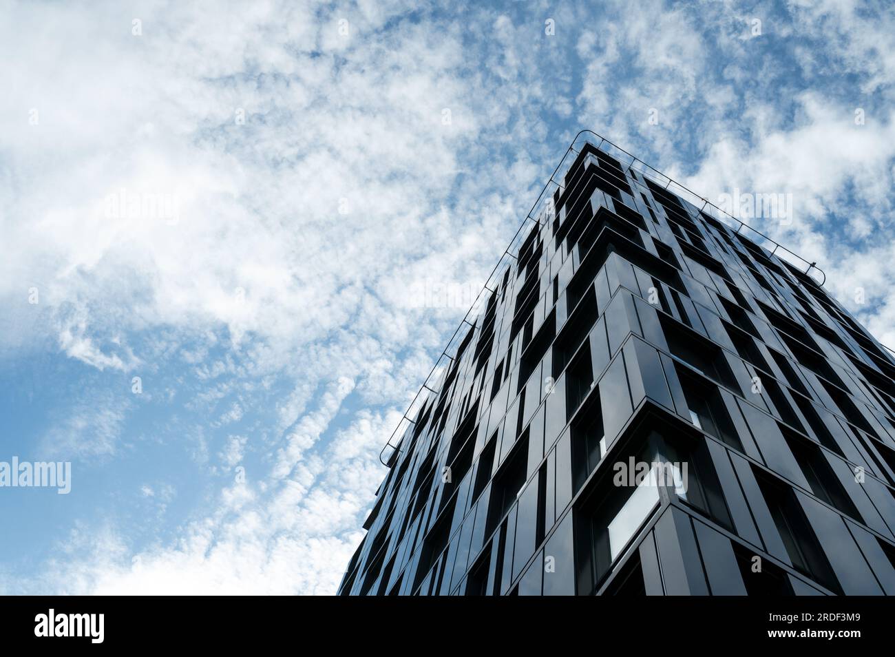 Black sky white clouds hi-res stock photography and images - Alamy