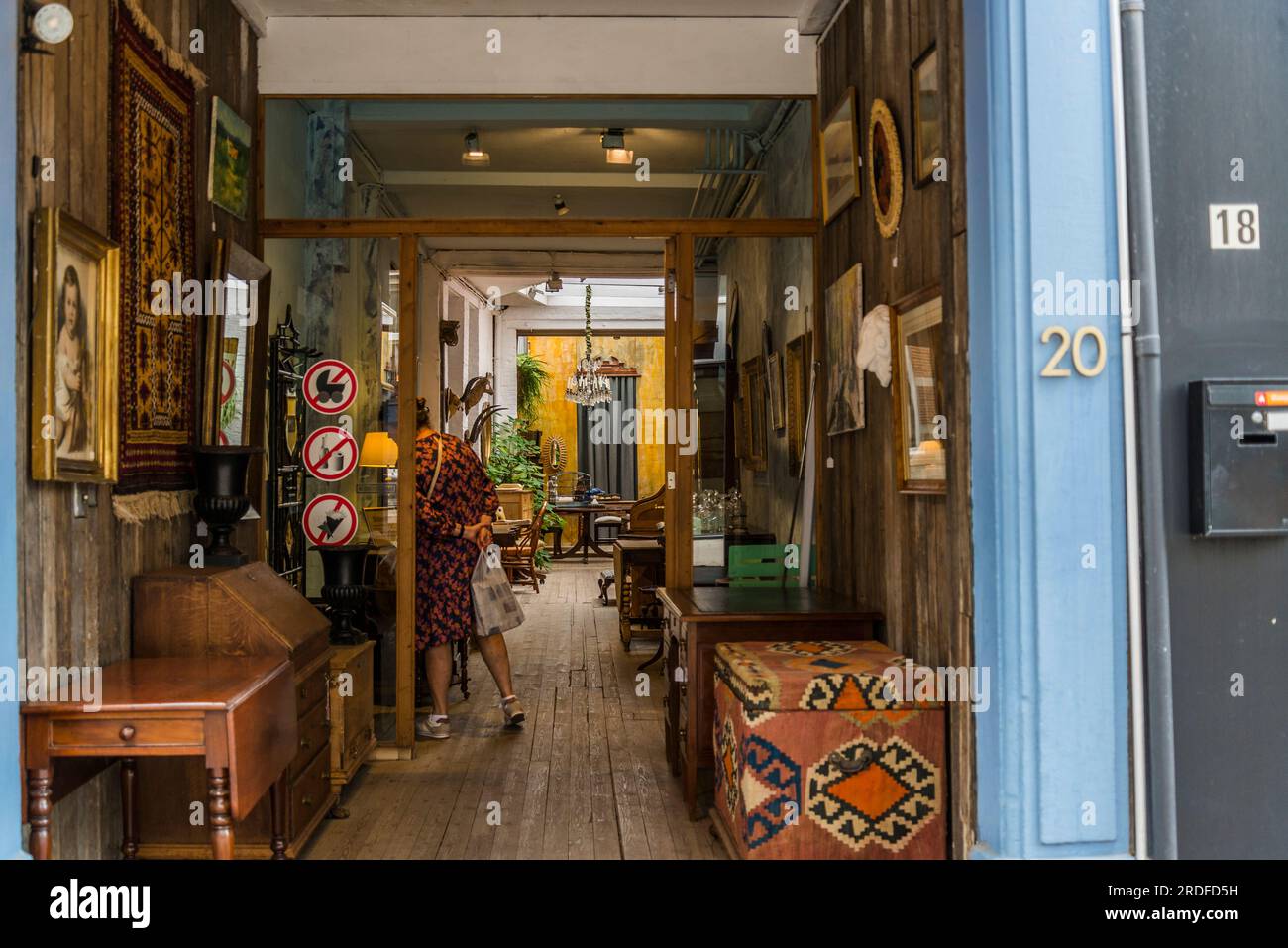 Antique shop in Klooster street, Antwerp, Belgium Stock Photo Alamy