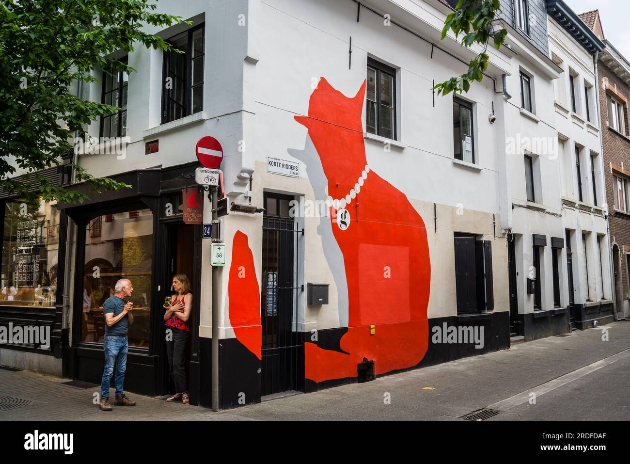 Mural of a huge red cat, Antwerp, Belgium Stock Photo