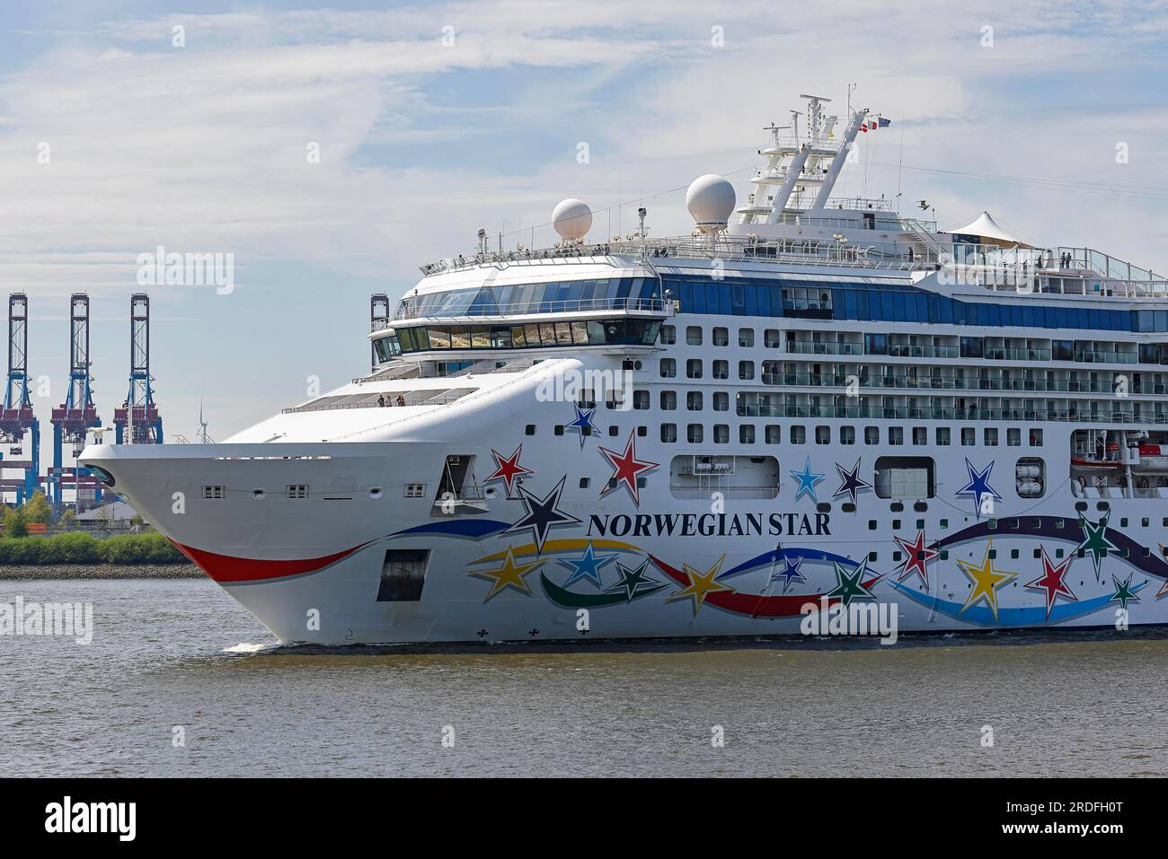 Cruise ship Norwegian Star of the shipping company Norwegian Cruise