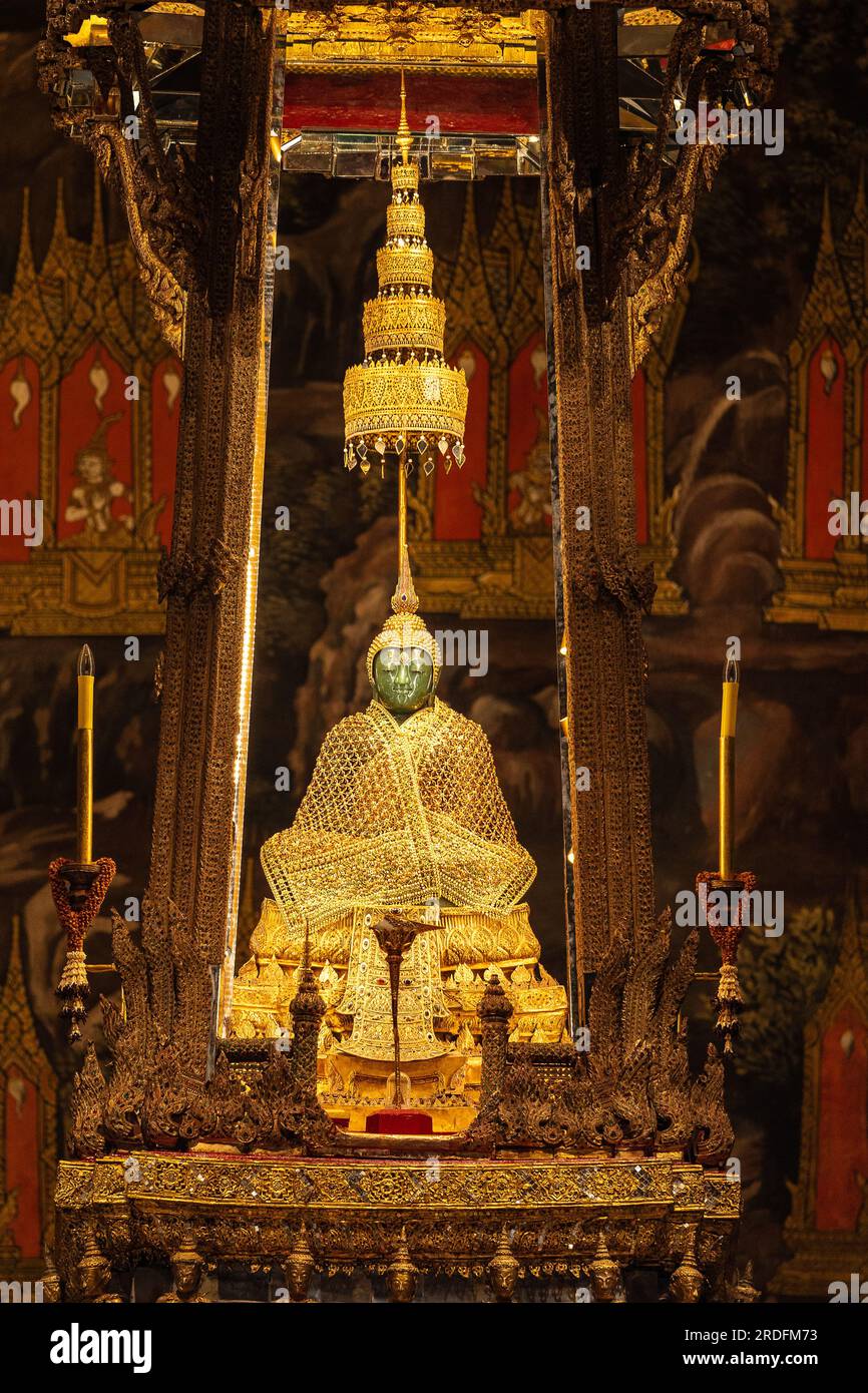 The Emerald Buddha in the Grand Palace, Bangkok Stock Photo