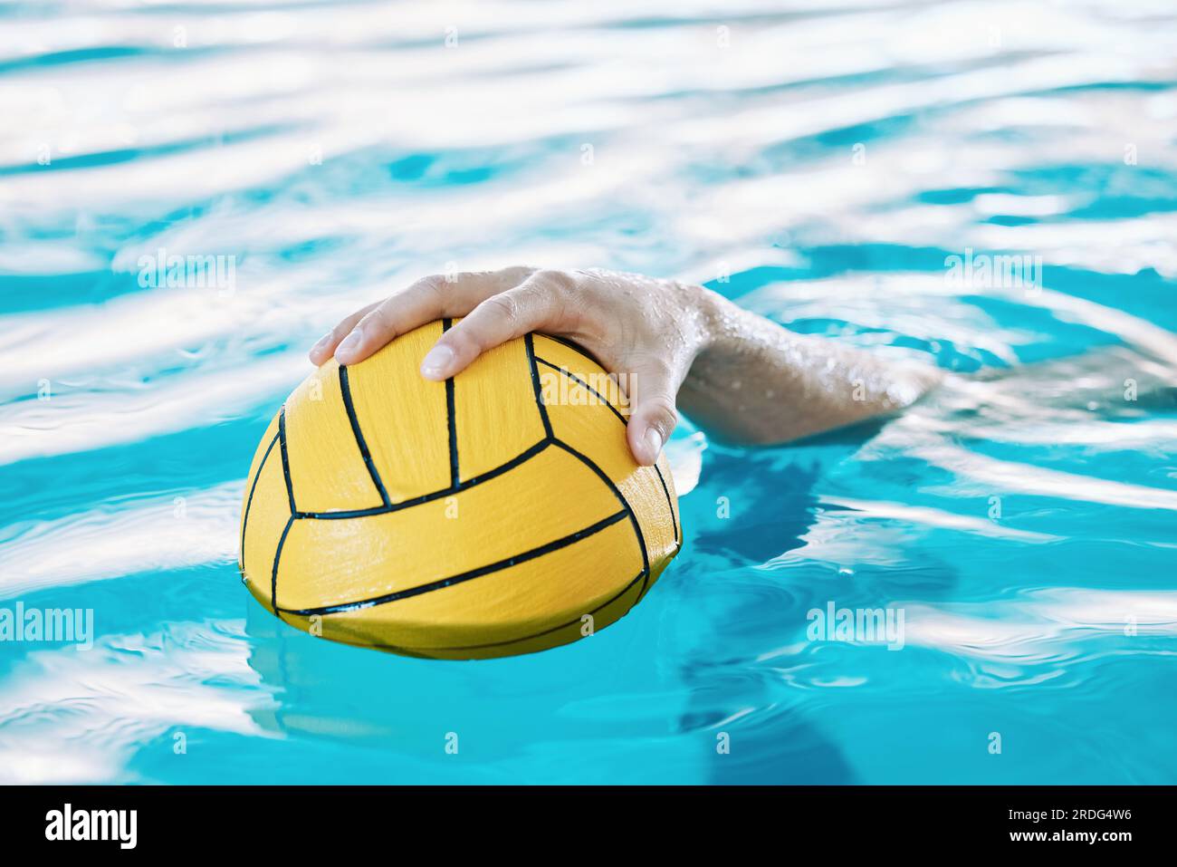 Water polo game hi-res stock photography and images - Page 3 - Alamy