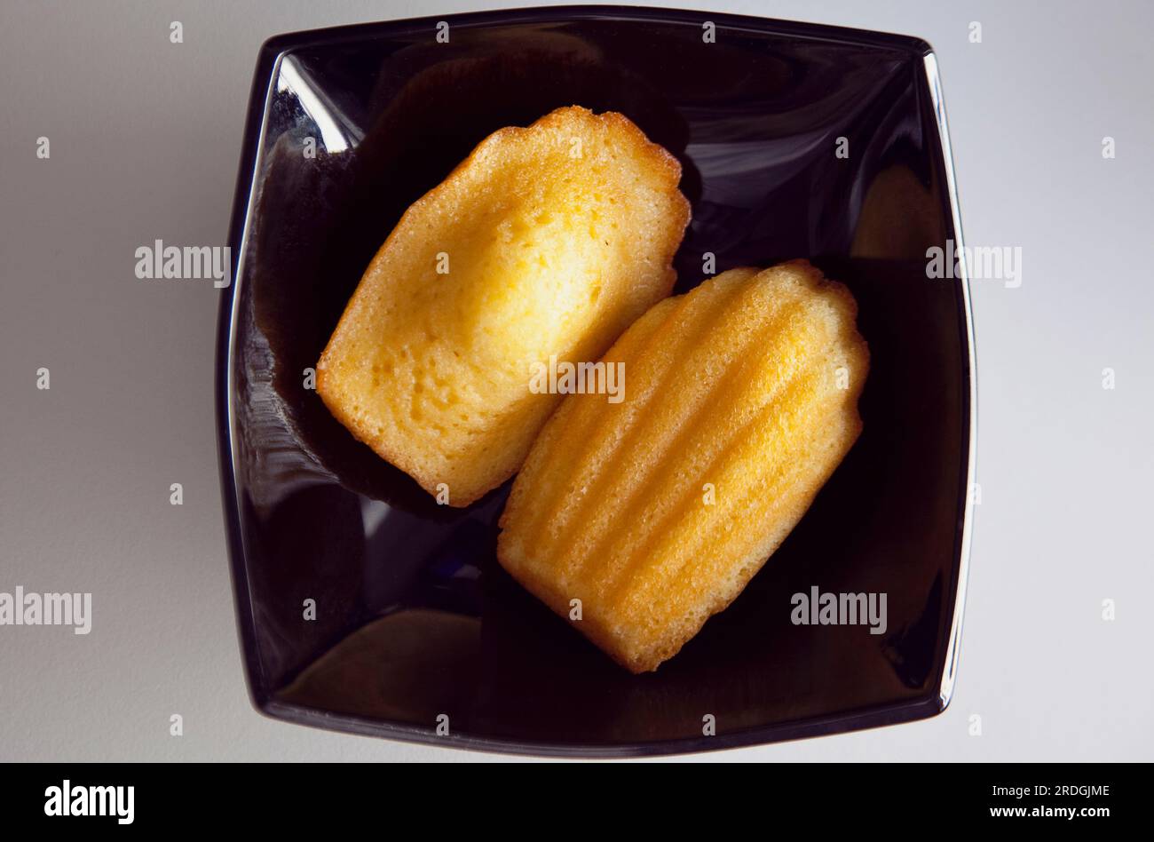 Food, Cooked, Cake, French Madeleine sponge cakes Stock Photo Alamy