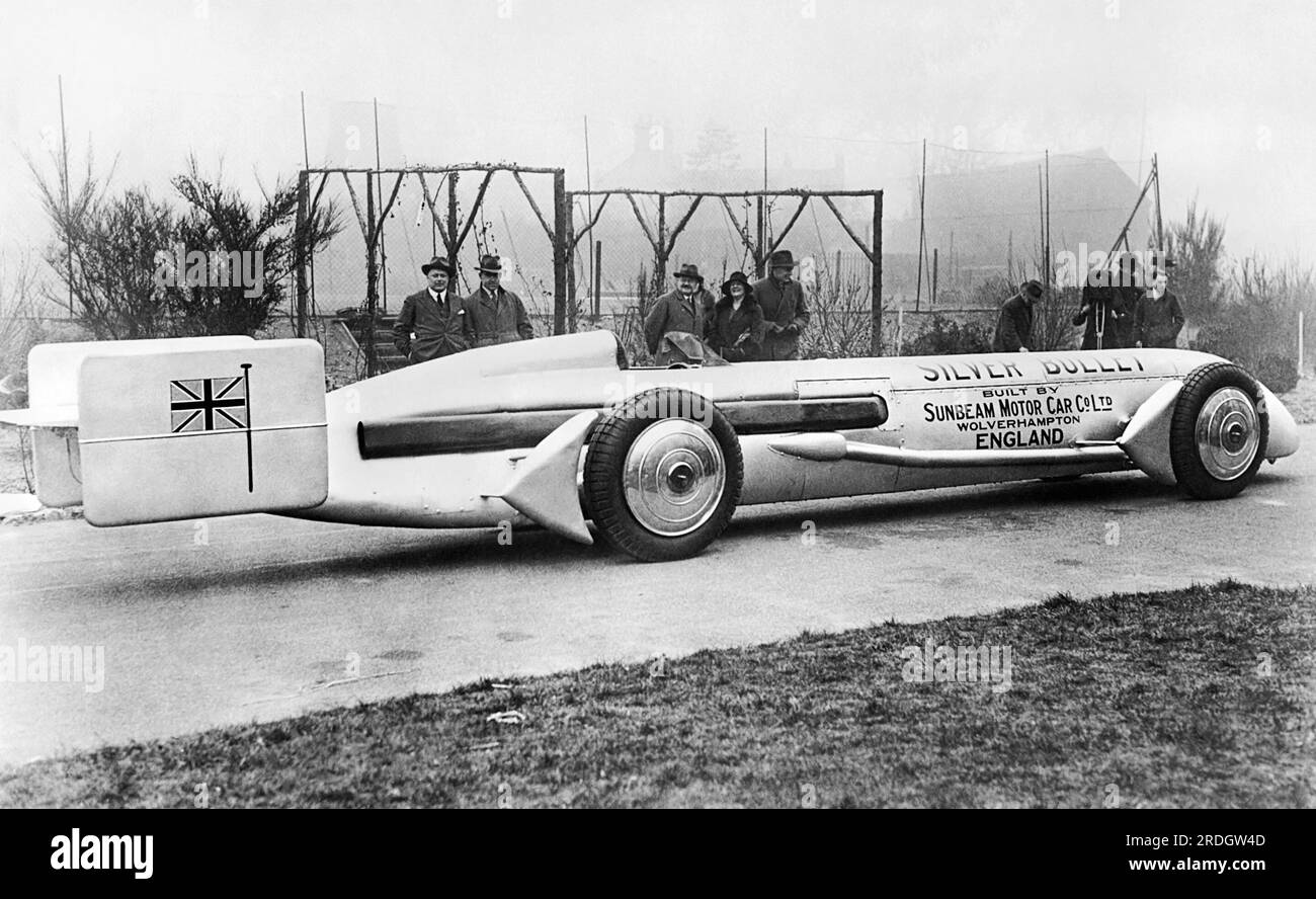 Wolverhampton, England:  1930 The Silver Bullet car in which racer Kaye Don will attempt to beat Seagrave's record speed of 231 mph at Daytona Beach. Stock Photo