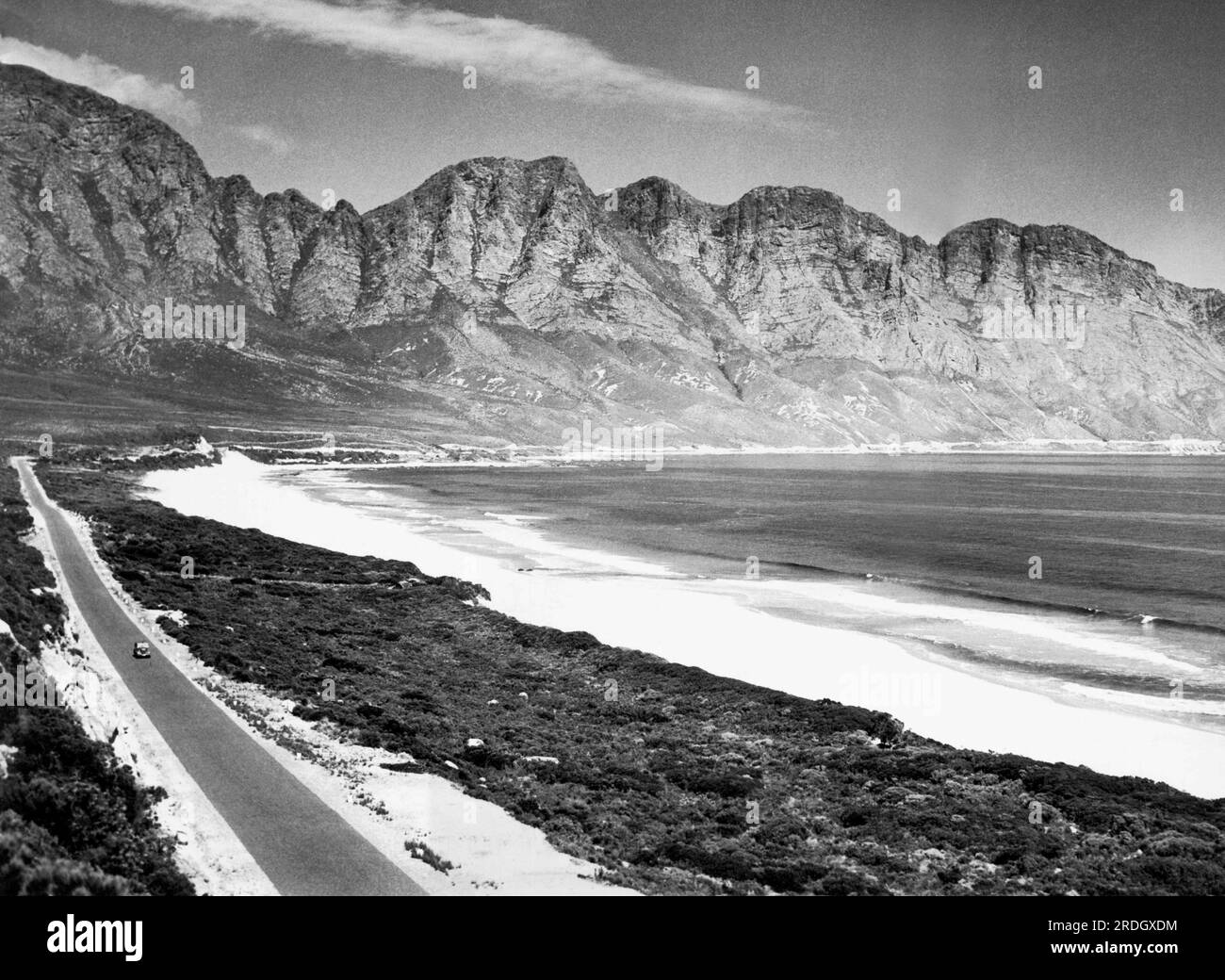 South Africa:  c. 1946 Marine Drive on the Western Cape between Gordons Bay and Hermanus. Stock Photo