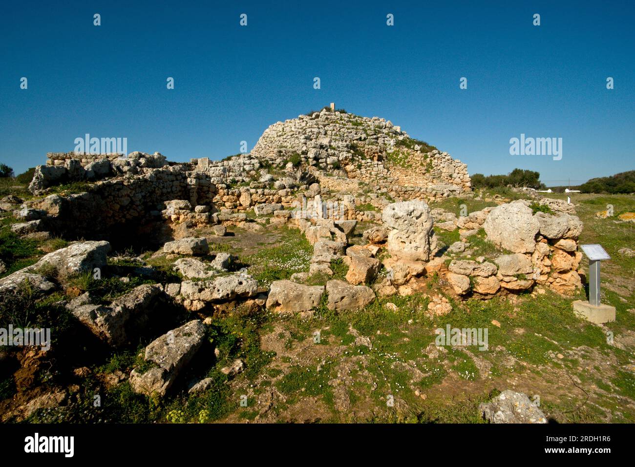 Templo de bronce hi-res stock photography and images - Alamy