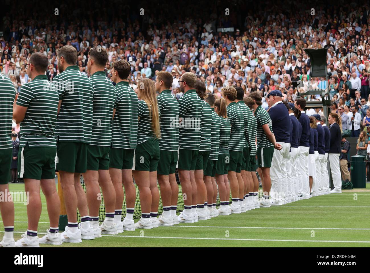 Groundstaff and line judges. Ons Jabeur versus Marketa Vondrousova in