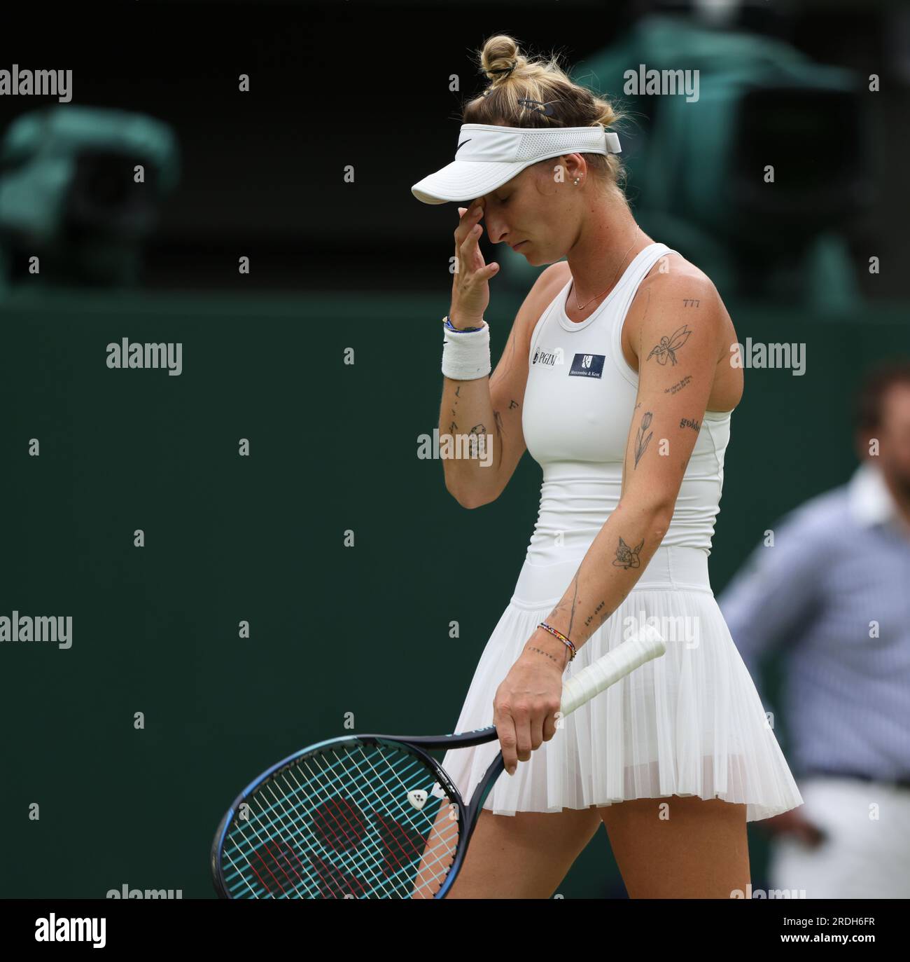 Marketa Vondrousova in action. Ons Jabeur versus Marketa Vondrousova in