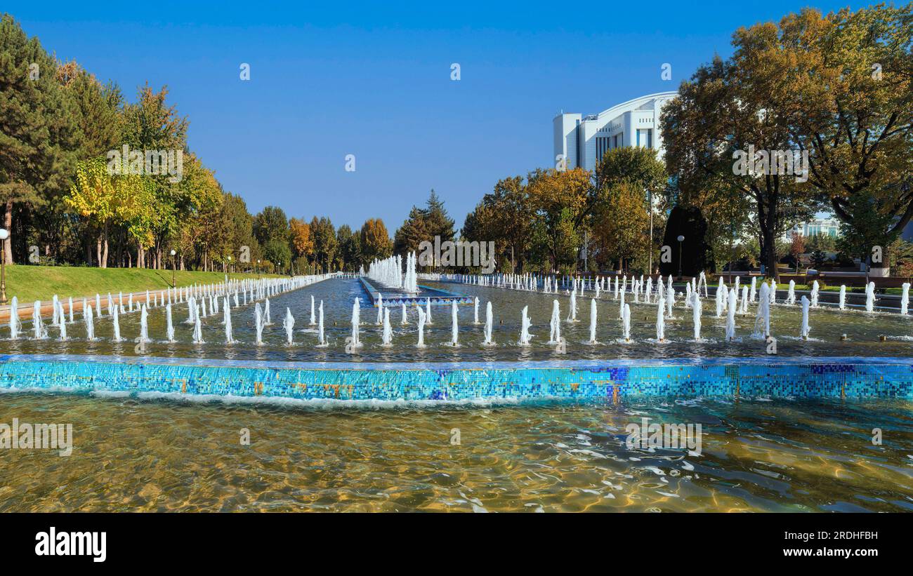 Beautiful fountains by Independance square in Tashkent, Uzbekistan Stock Photo