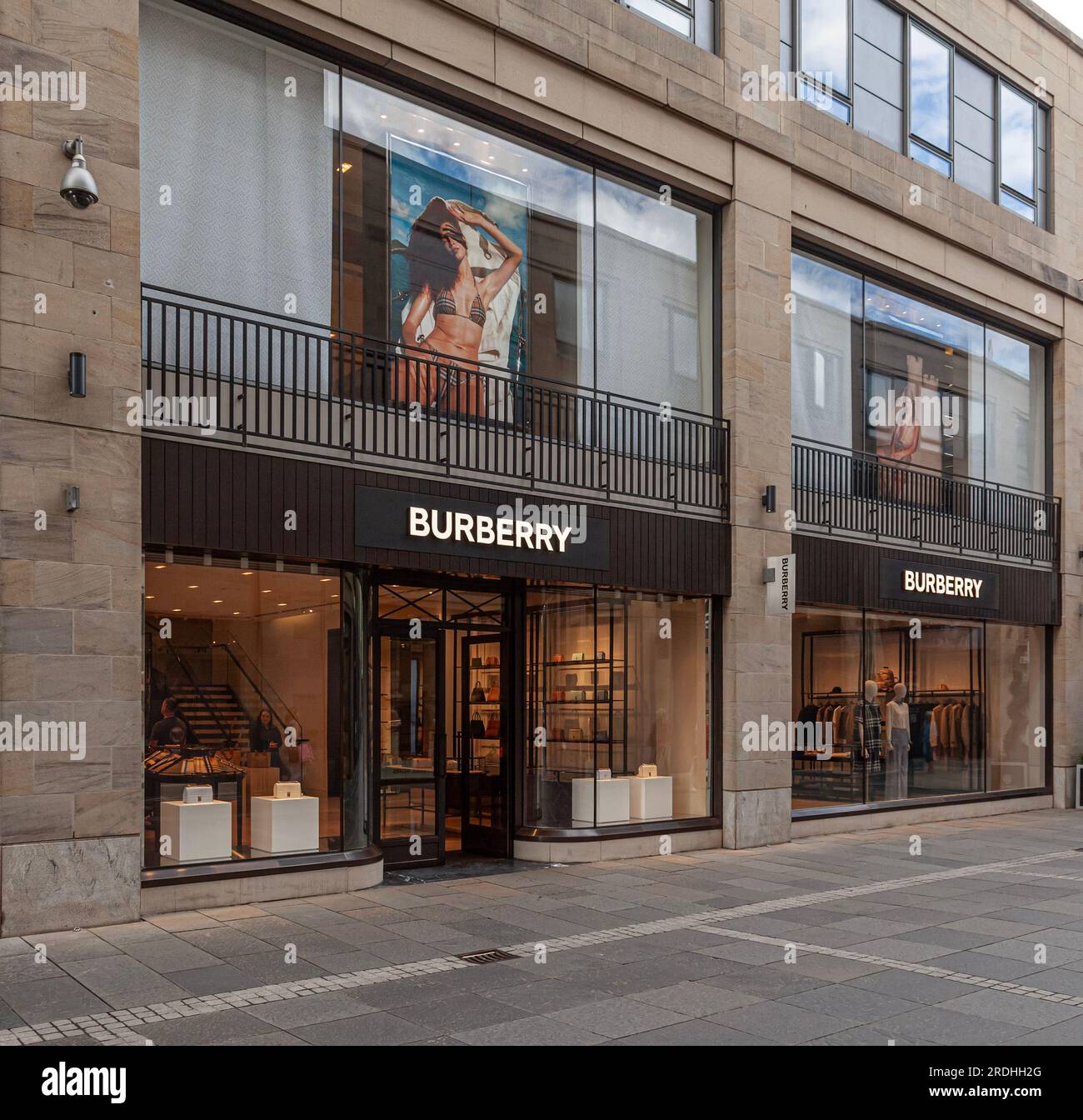 Burberry 57th street hours cheap