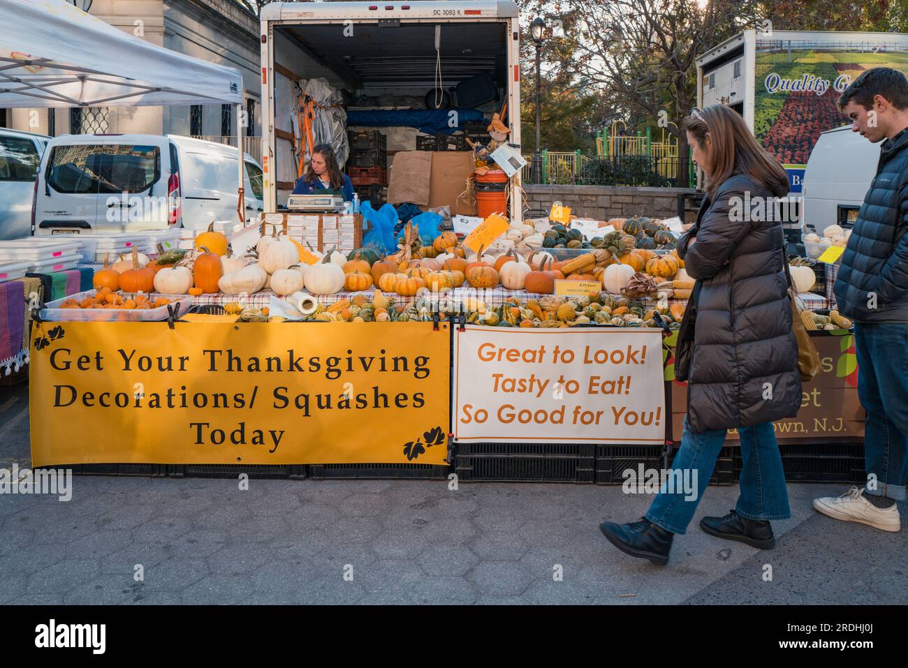 November 23, 2022 - New York, USA: Pumpkins and squashes at Grow NYC Union Square Greenmarket, a year-round farmers market with various farm and small Stock Photo