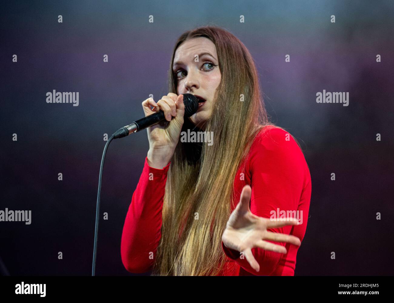 Henham Park, Suffolk, UK. 21st July, 2023. Vocalist Florence Shaw of
