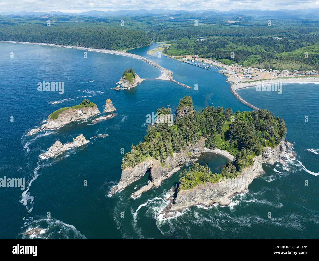 Olympic peninsula coast aerial hi-res stock photography and images - Alamy
