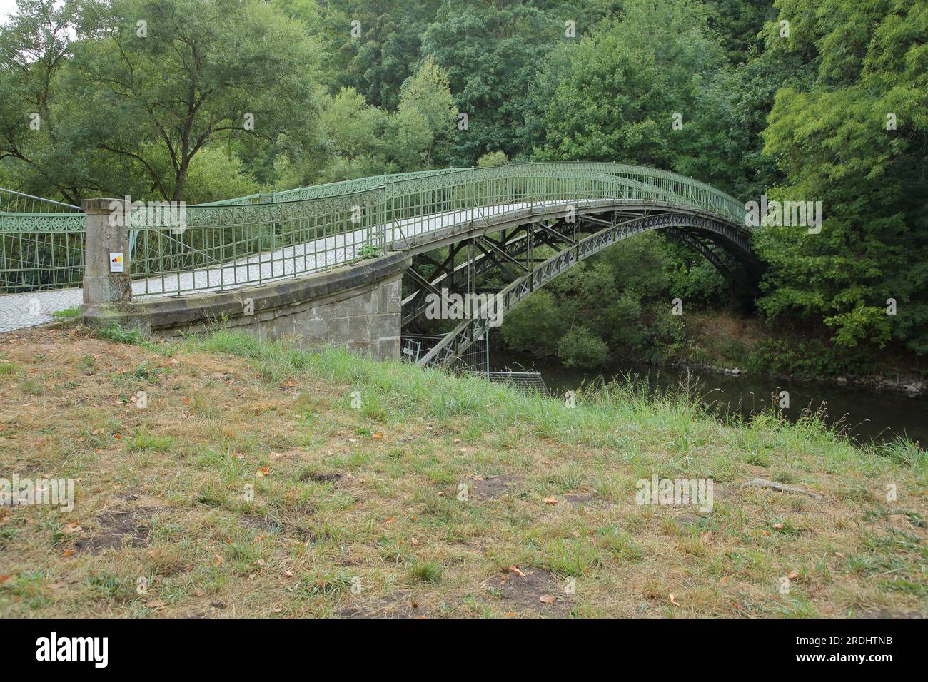 Historic arched bridge over the Werra, Schlosspark, Meiningen ...