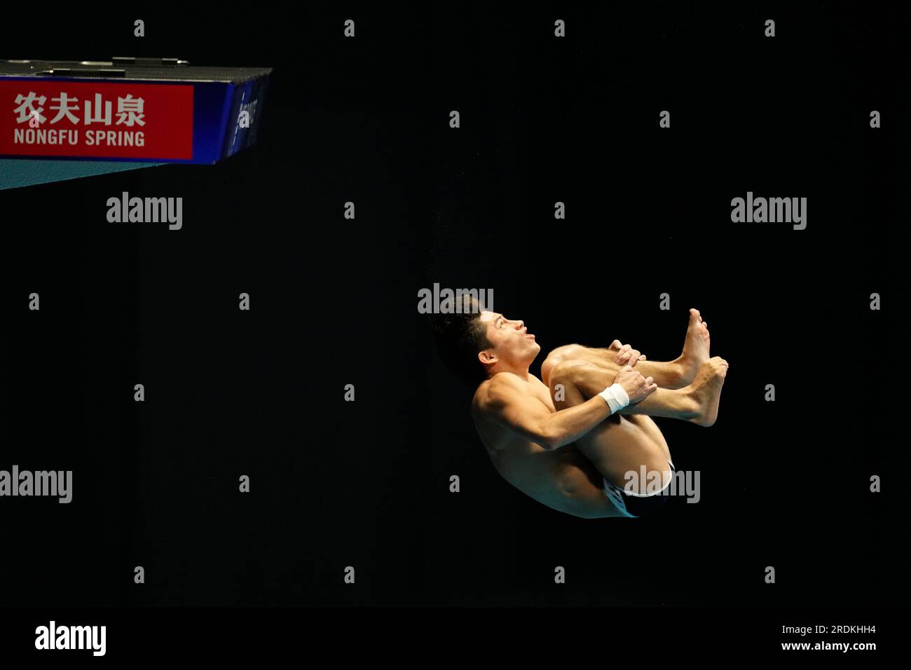 Randal Willars Valdez of Mexico competes in the men's 10m platform