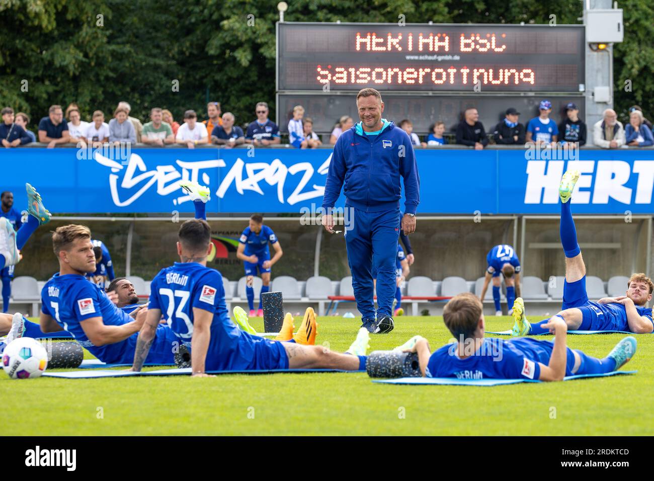 Berlin, Germany. 17th Apr, 2023. Soccer, Bundesliga, Hertha BSC, press  conference. Newly appointed head coach Pal Dardai speaks at a press  conference. Credit: Andreas Gora/dpa/Alamy Live News Stock Photo - Alamy