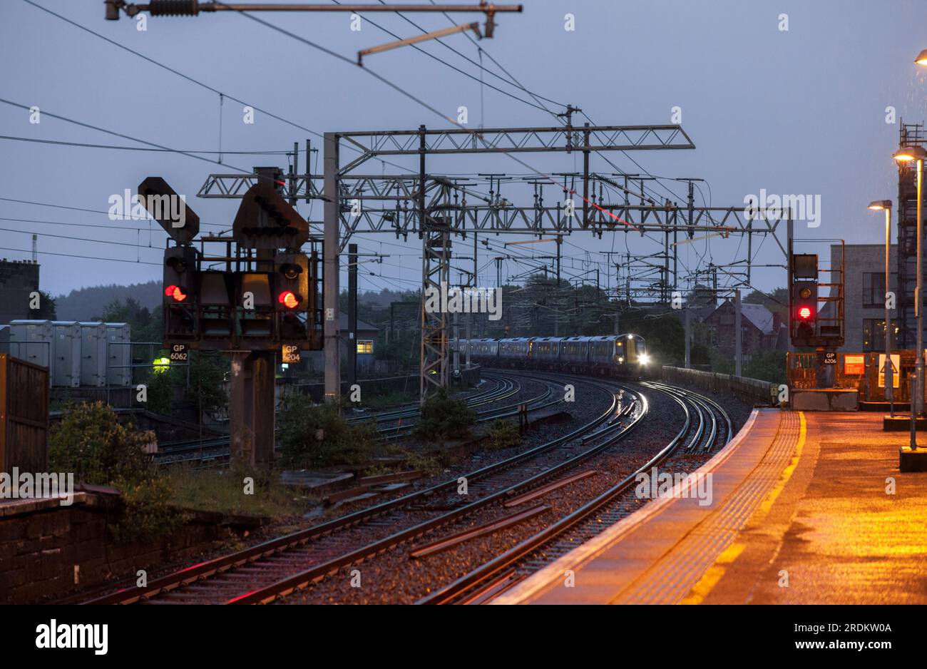 Glasgow paisley train hires stock photography and images Alamy