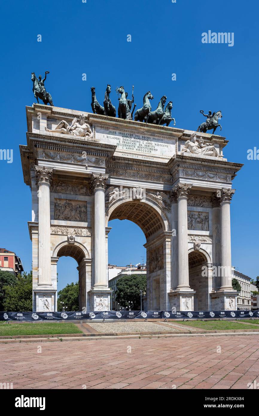 Arco della Pace triumphal arch, Milan, Lombardy, Italy Stock Photo