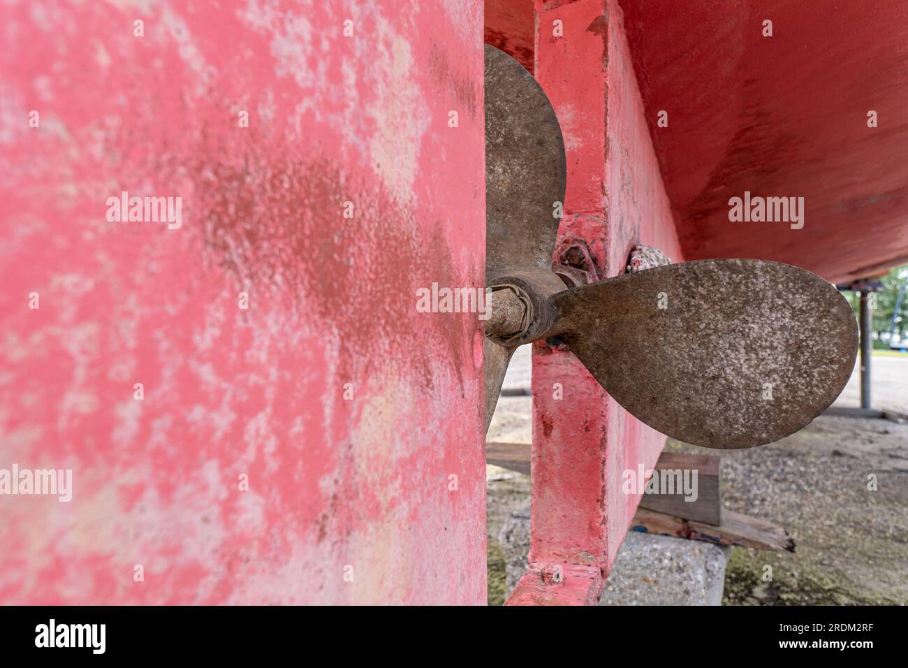 Propeller cabin hires stock photography and images Alamy