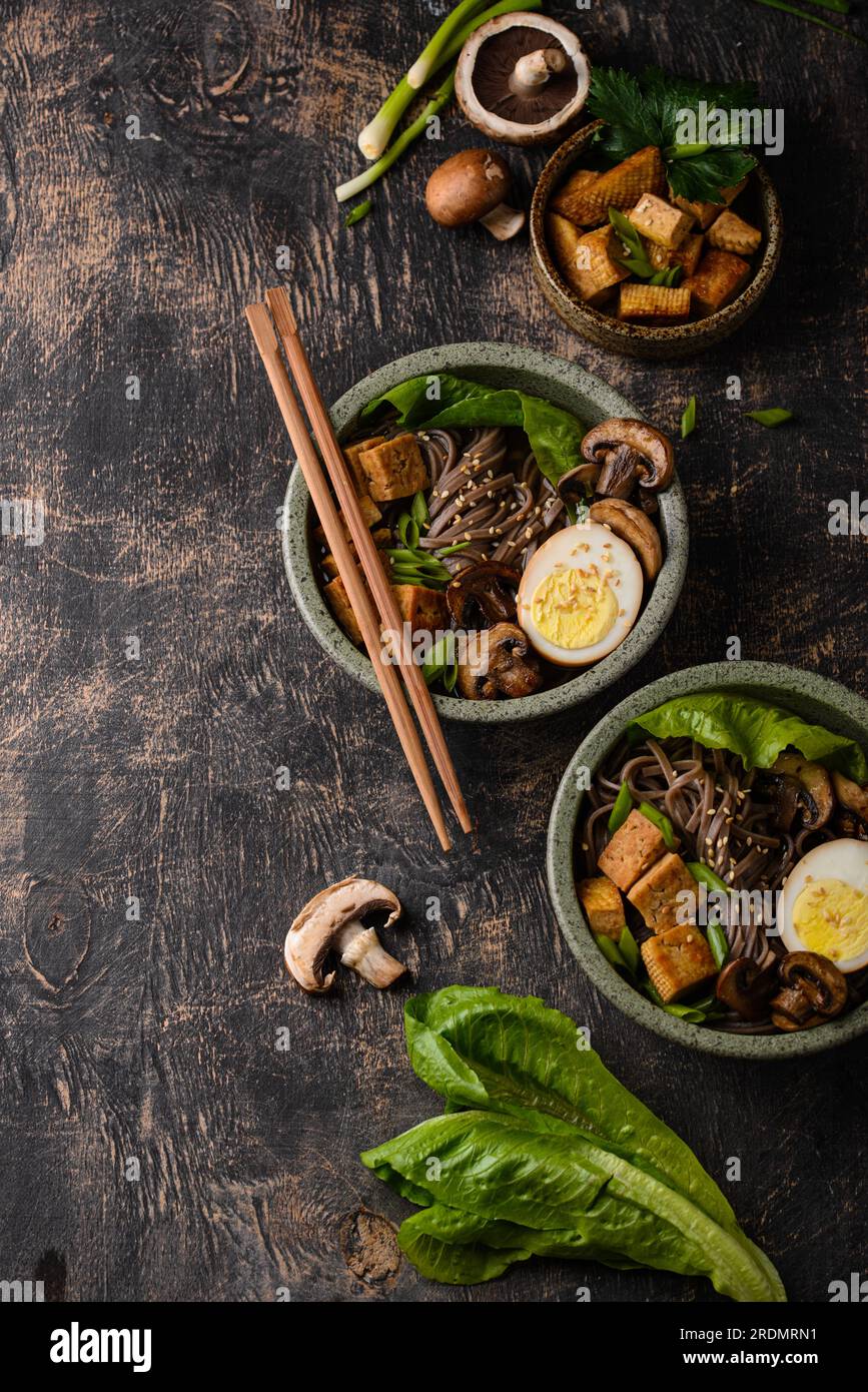Soba noodle with tofu and mushroom Stock Photo Alamy