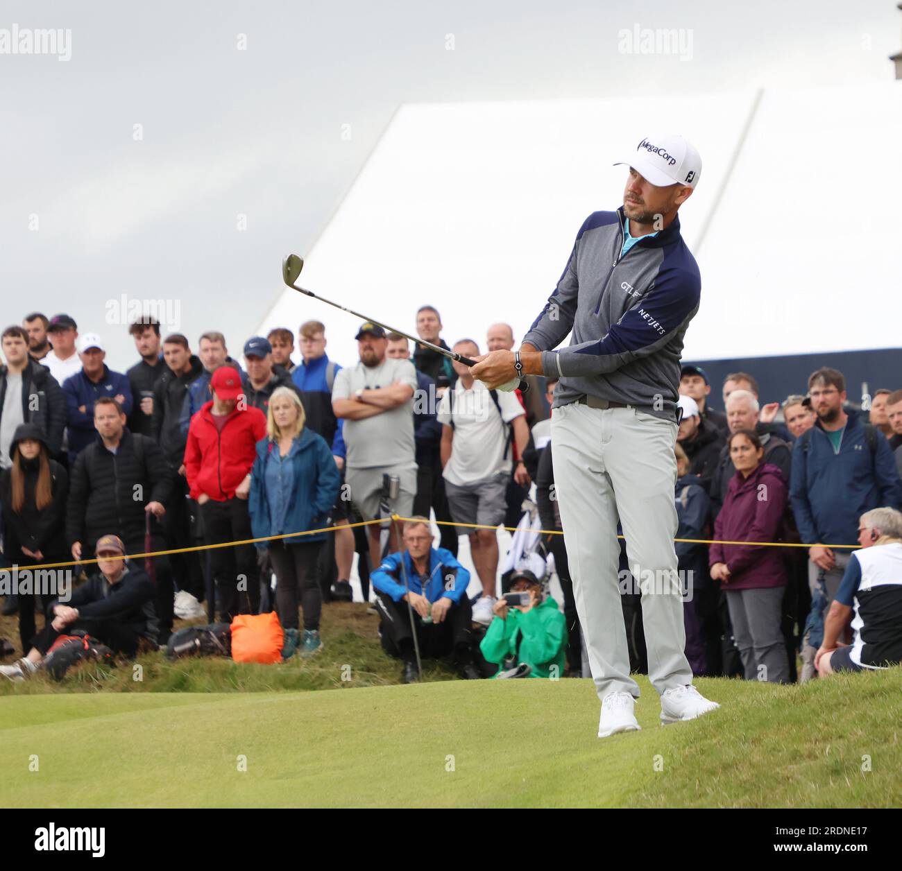 Hoylake, UK. 22nd July, 2023. American Brian Harman chips onto the first green on the third day at the 151st Open Championship at Royal Liverpool Golf Club in Hoylake, England on Saturday, July 22, 2023. Photo by Hugo Philpott/UPI Credit: UPI/Alamy Live News Stock Photo