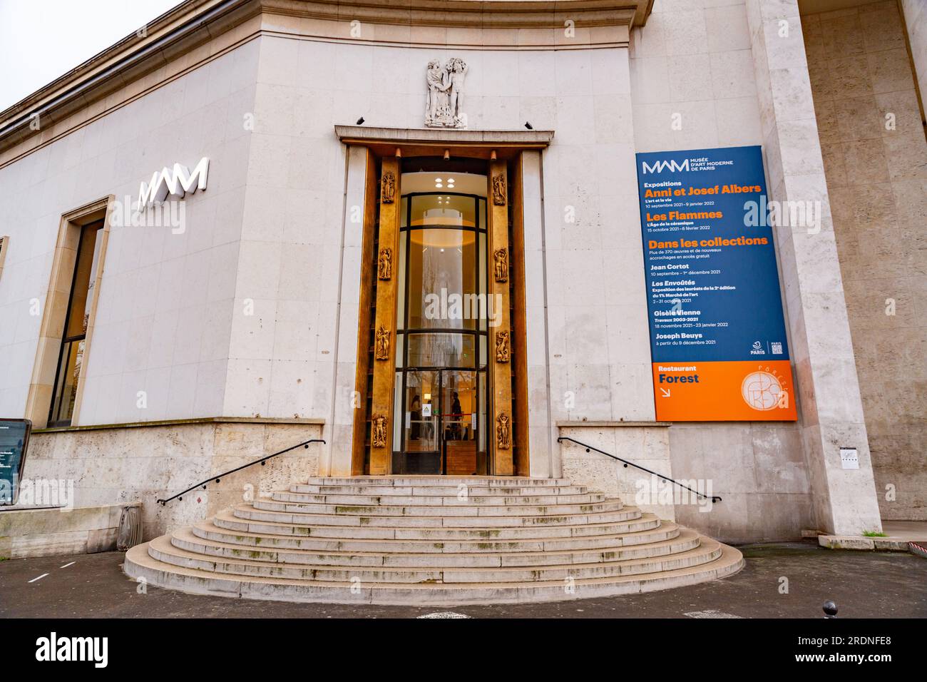 Paris, France - January 20, 2022: Musée d'Art Moderne de Paris or MAM Paris, is a major municipal museum dedicated to modern contemporary art of the 2 Stock Photo