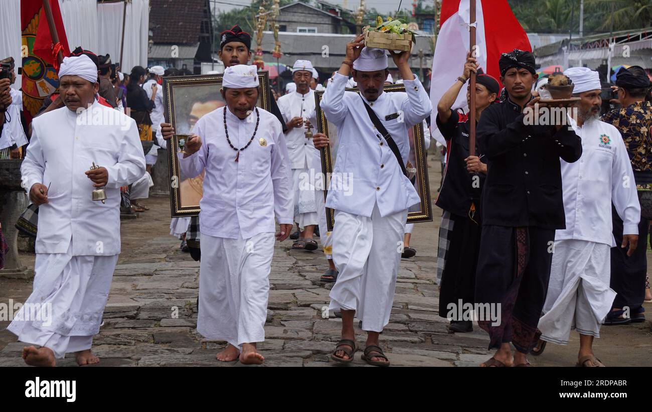 The procession of the Wedar Hayuning Penataran. This ceremony is held by Hindus with the aim that Indonesia is given safety Stock Photo