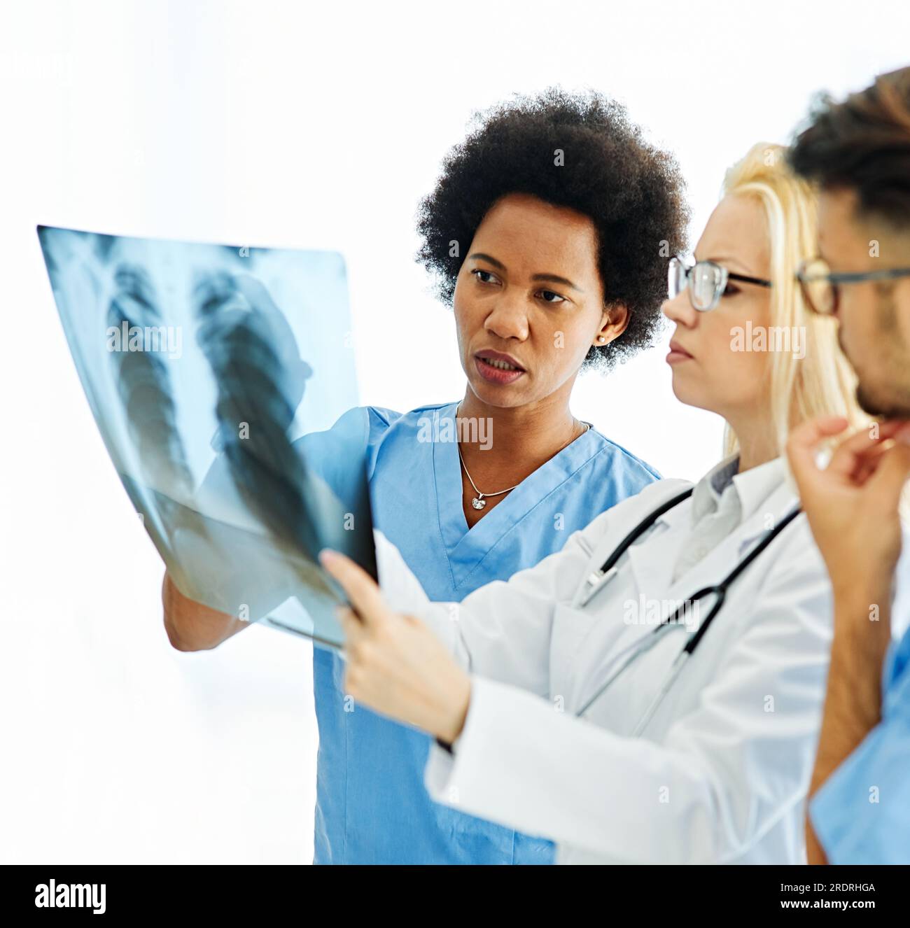 doctor hospital team medical xray x ray radiology lung chest diagnisis
