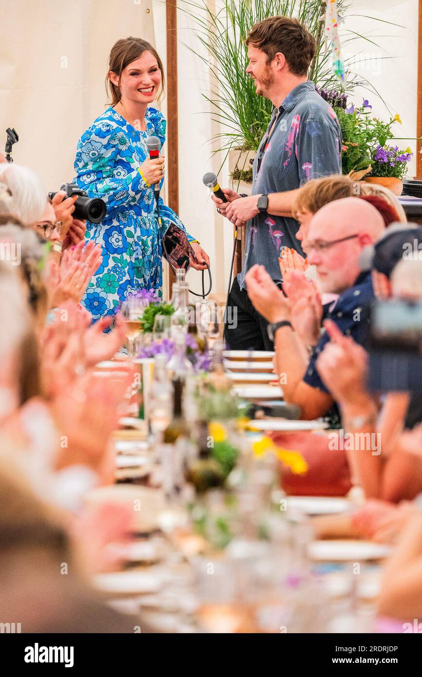 Henham Park, Suffolk, UK. 23rd July, 2023. Sophie Ellis-Bextor and Richard Jones (both pictured) are the Guest Chefs for the Social Pantry, one of the leaders in ex-offender employment in hospitality - The 2023 Latitude Festival, Henham Park. Credit: Guy Bell/Alamy Live News Stock Photo