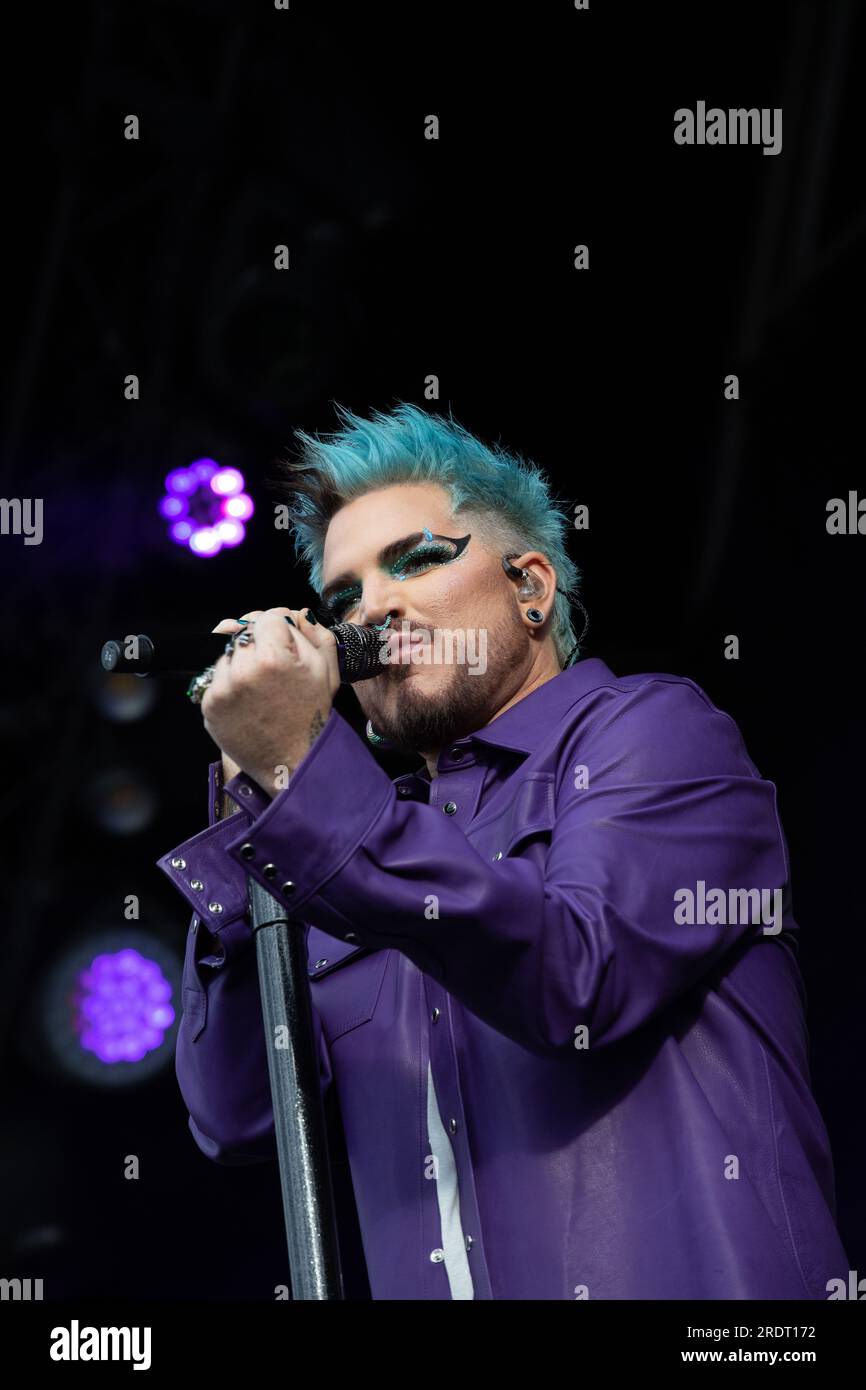 Queen adam lambert 2023 hi-res stock photography and images - Alamy