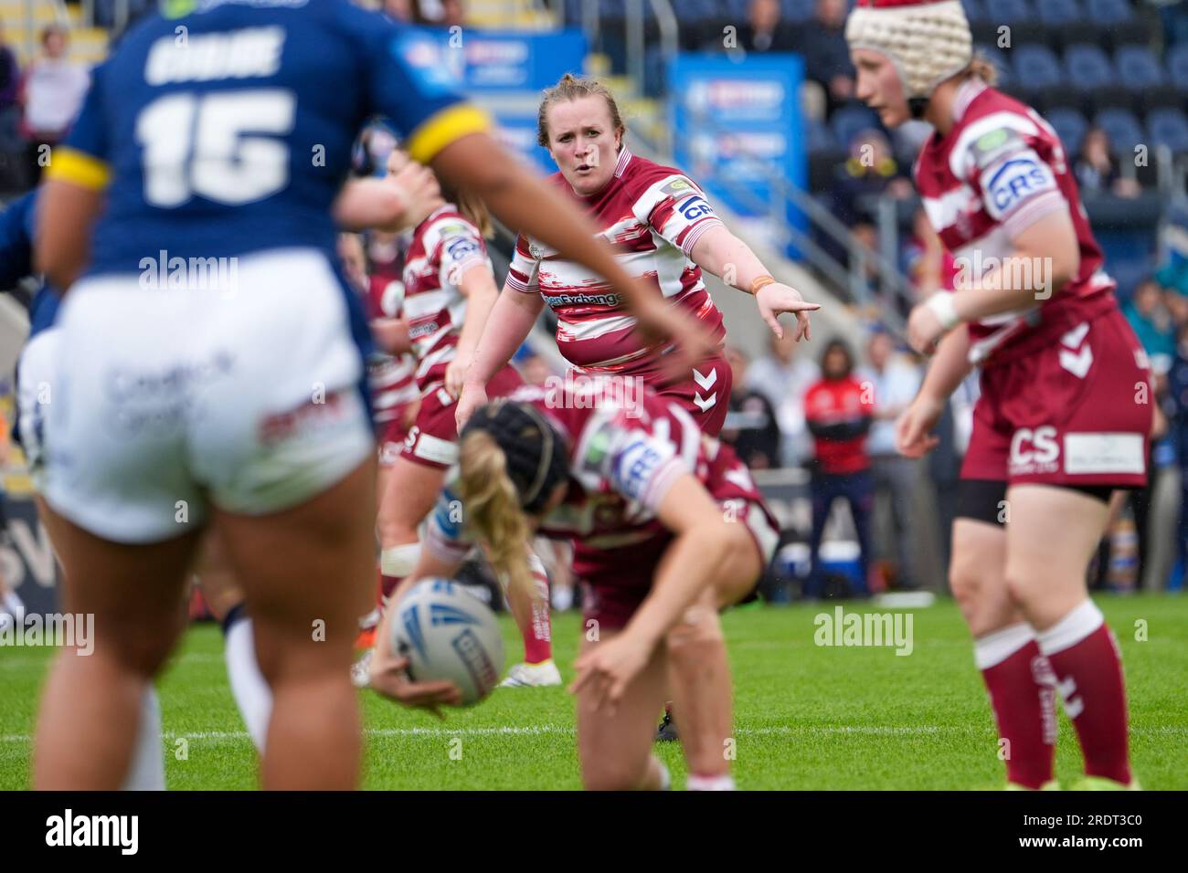 Leeds, UK. 23rd July 2023. Betfred Challenge Cup Semi Final: Wigan Warriors v Leeds Rhinos. Wigan Warriors prepare to play the ball. Credit Paul Whitehurst/Alamy Live News Stock Photo