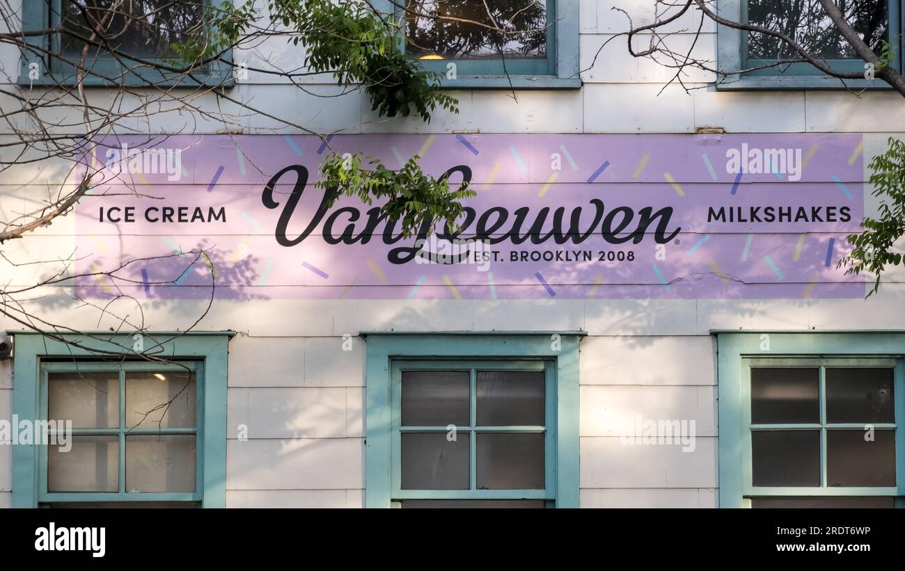 Van Leeuwen Ice Cream building located in Brooklyn Bridge Park, a park