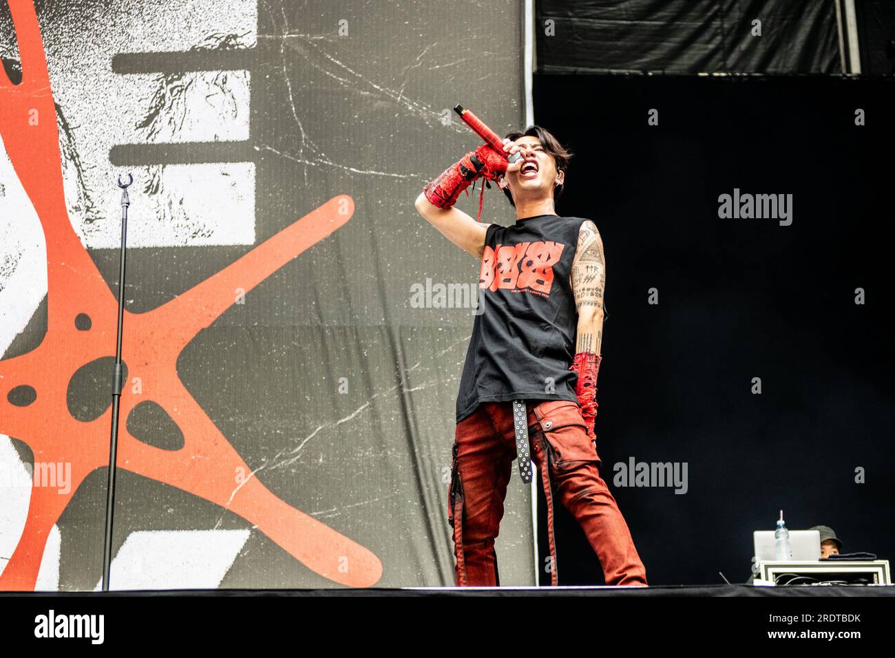 Taka (One Ok Rock Stock Photo - Alamy