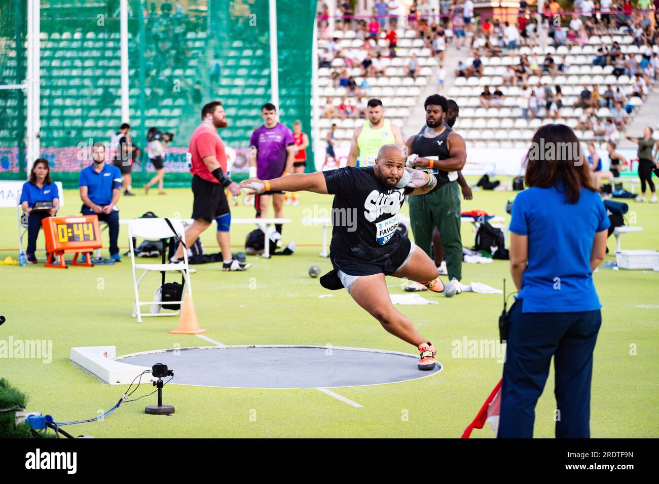 Eric Favors compete in the men shot put final during the WACT 