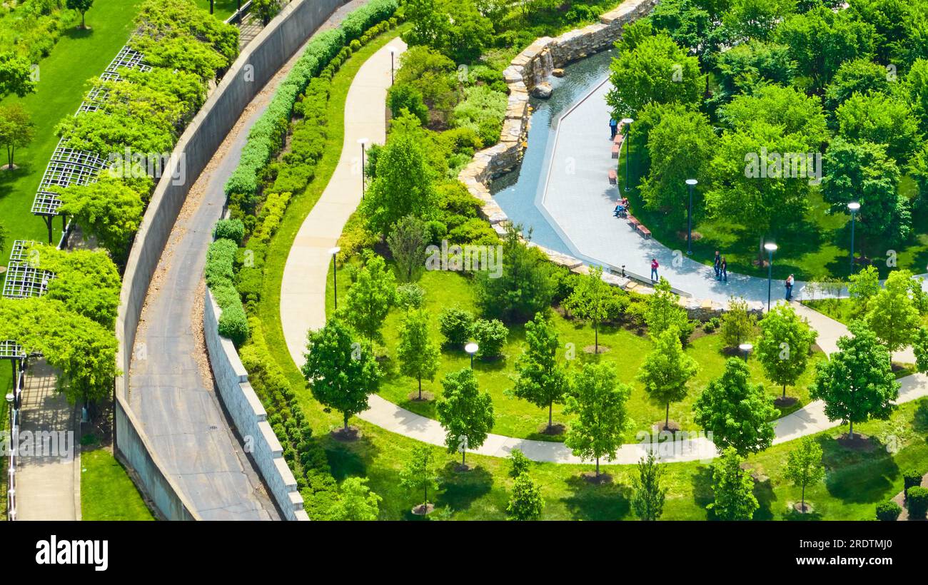 Urban park trails hi-res stock photography and images - Alamy