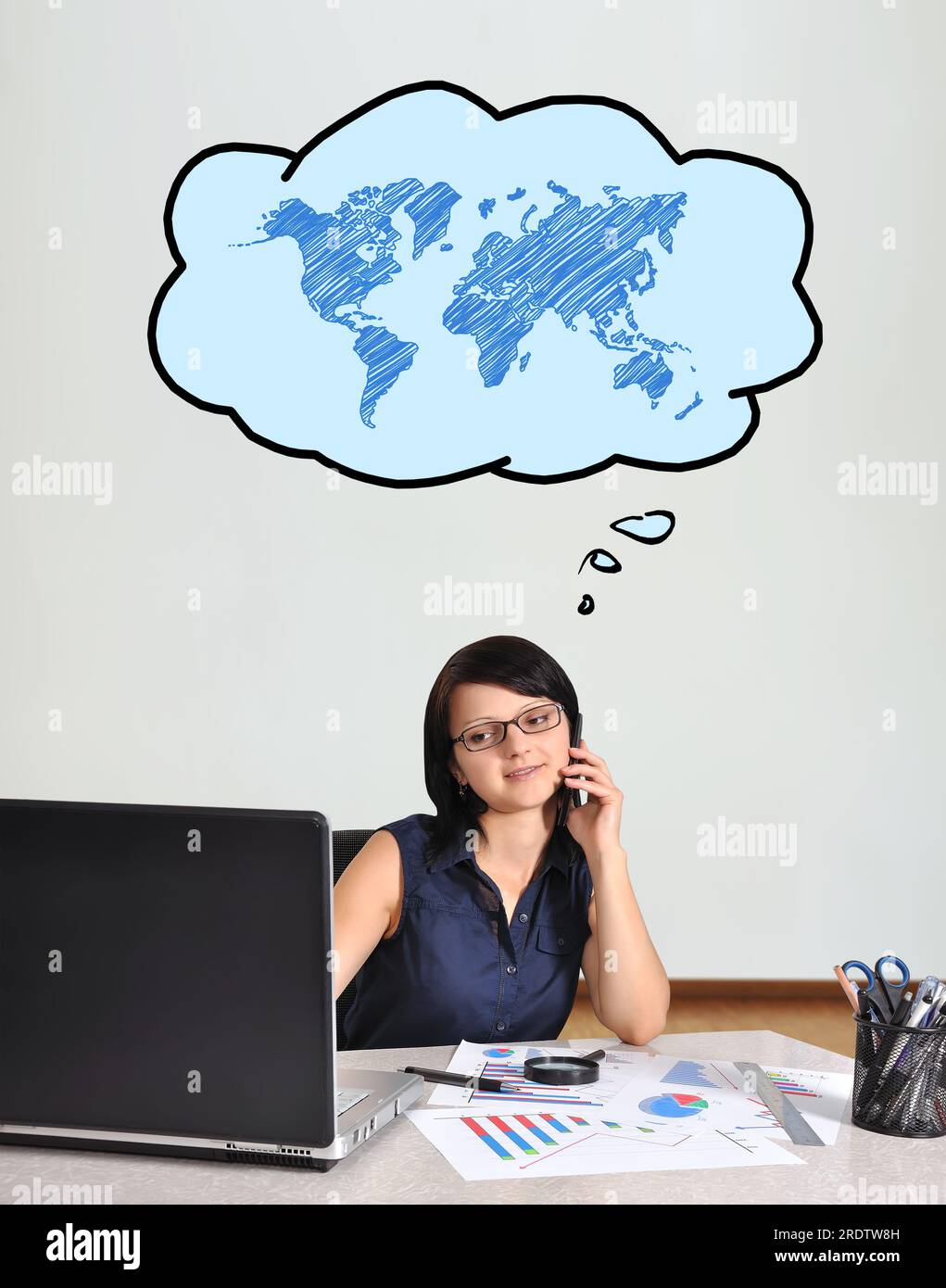 Girl computer africa office hi-res stock photography and images - Alamy