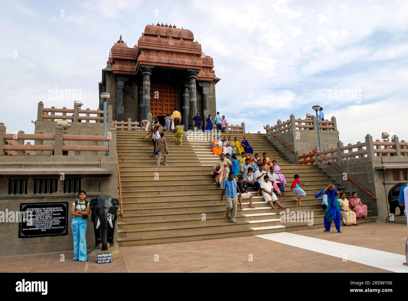 Vivekananda Rock Memorial in Kanyakumari, Tamil Nadu, South India ...