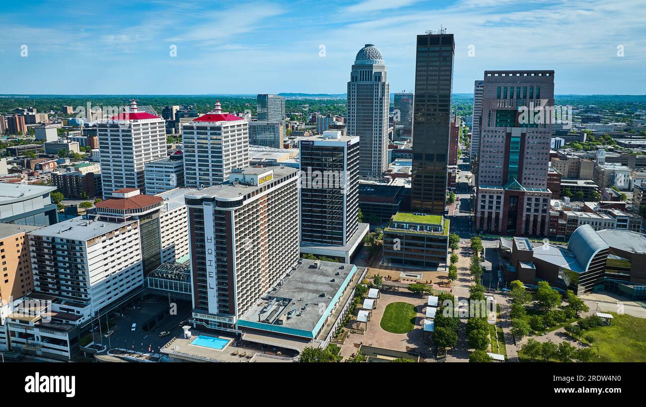 Louisville skyscraper hi-res stock photography and images - Alamy