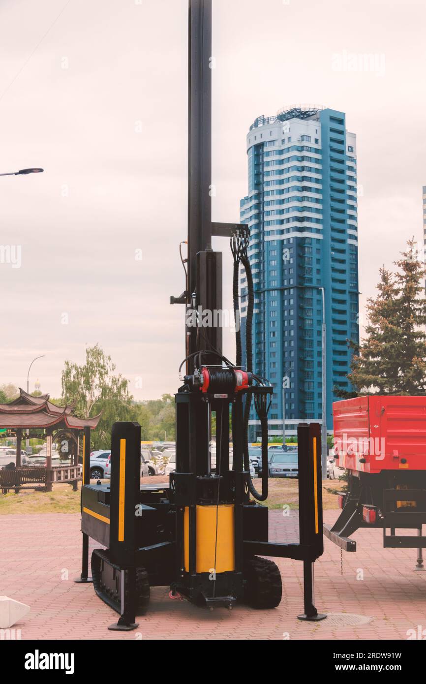 Drilling selfpropelled equipment for drilling wells Stock Photo Alamy