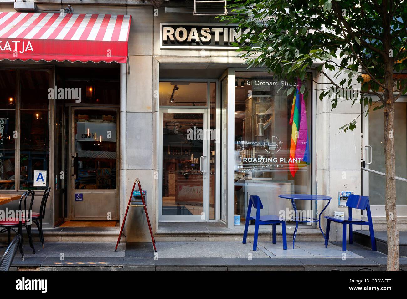 Roasting Plant, 61 Orchard St, New York, NYC storefront photo of a coffee shop and Javabot powered roasting system in Manhattan's Lower East Side. Stock Photo