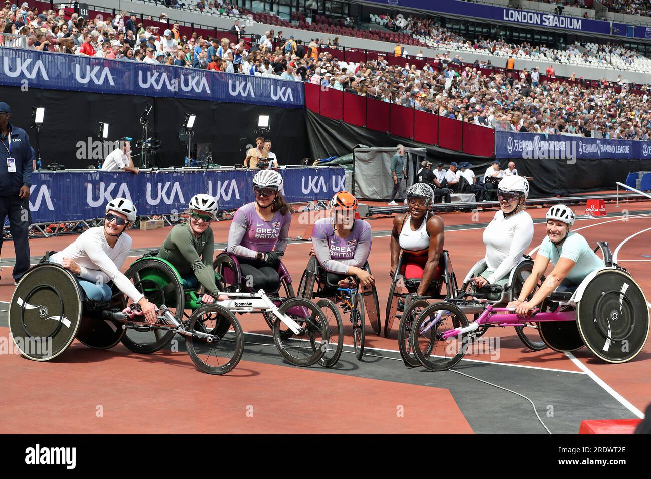 The 800m Women Wheelchair athletes after the 800m in the Wanda Diamond League at the London Stadium Stock Photo