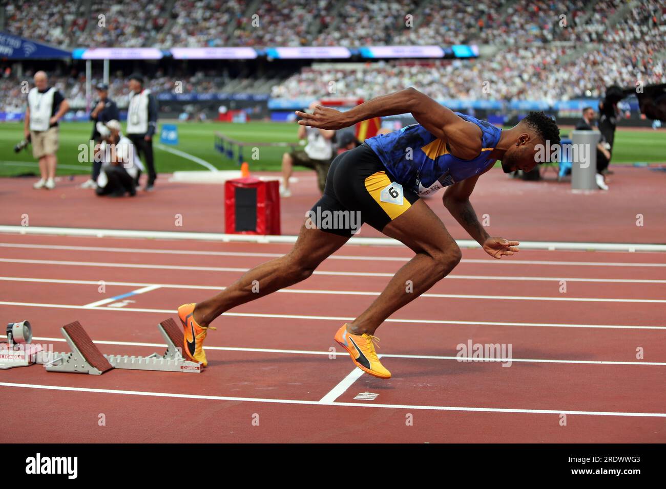 London, UK. 23rd July 23. Matthew HUDSON-SMITH (Great Britain) out of the starting blocks in the Men's 400m Final at the 2023, IAAF Diamond League, Queen Elizabeth Olympic Park, Stratford, London, UK. Credit: Simon Balson/Alamy Live News Stock Photo