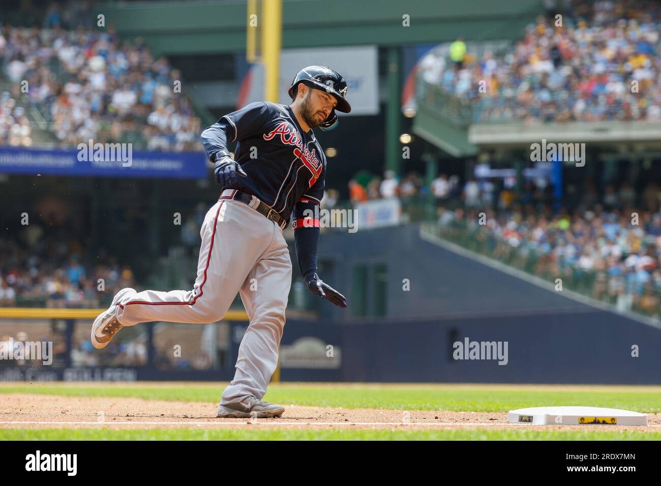 Atlanta Braves relief pitcher Kenley Jansen (74) is congratulated by  catcher Travis d'Arnaud (16) after earning a save during a MLB game against  the L Stock Photo - Alamy